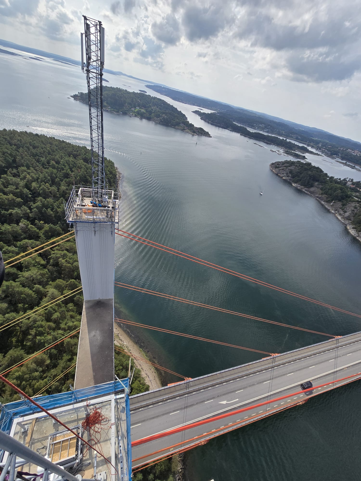 Tjörnbron Antenna relocation